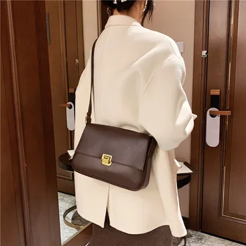 High-end ženske torbe 2021 spomladi nova trendovska moda divji-ramo preprost teksturo messenger bag priložnostne kvadratek vrečko
